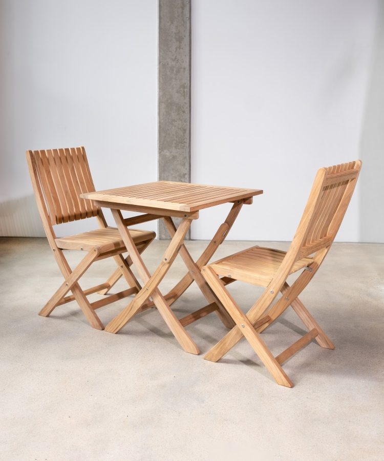 Teak folding chair with folding table